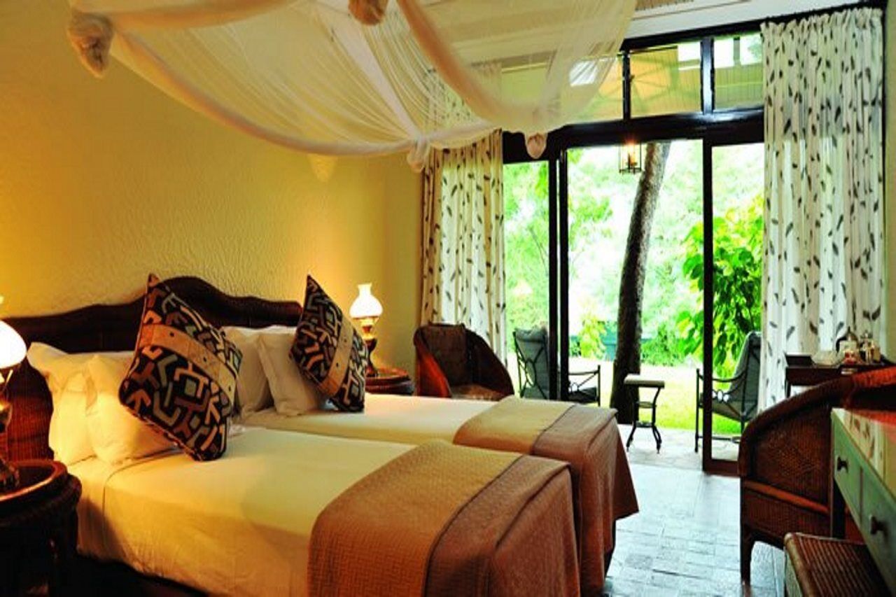 Bumi Hills Safari Lodge Экстерьер фото
